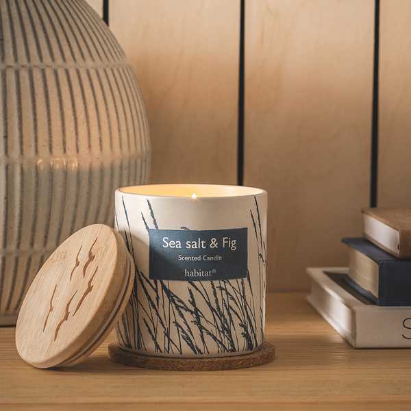 Sea salt and fig candle with wooden lid.